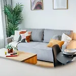 Rentero Modern Smichov With Balcony 아파트 프라하