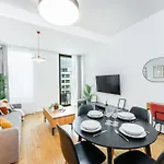 Rentero Modern Smichov With Balcony