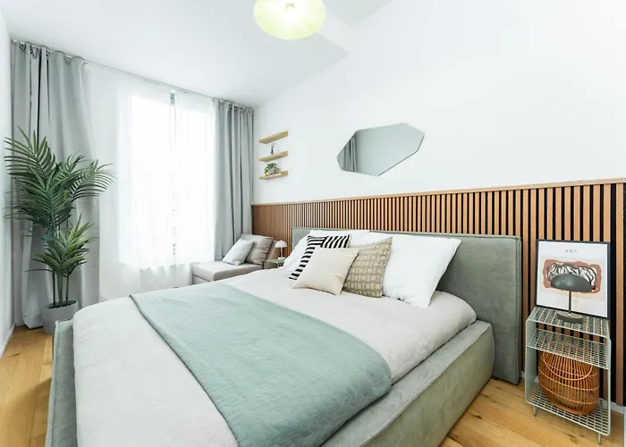 Rentero Modern Smichov With Balcony * Prag