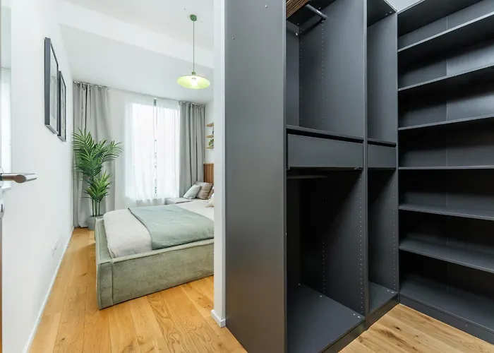 Rentero Modern Smichov With Balcony *